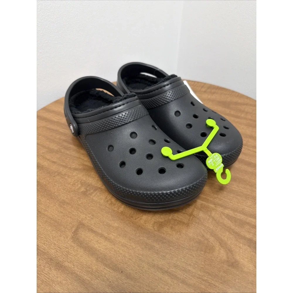 Crocs Classic Fleece Lined Fuzzy Clog Black US M9/W11 NWT slip on‎ warm comfy